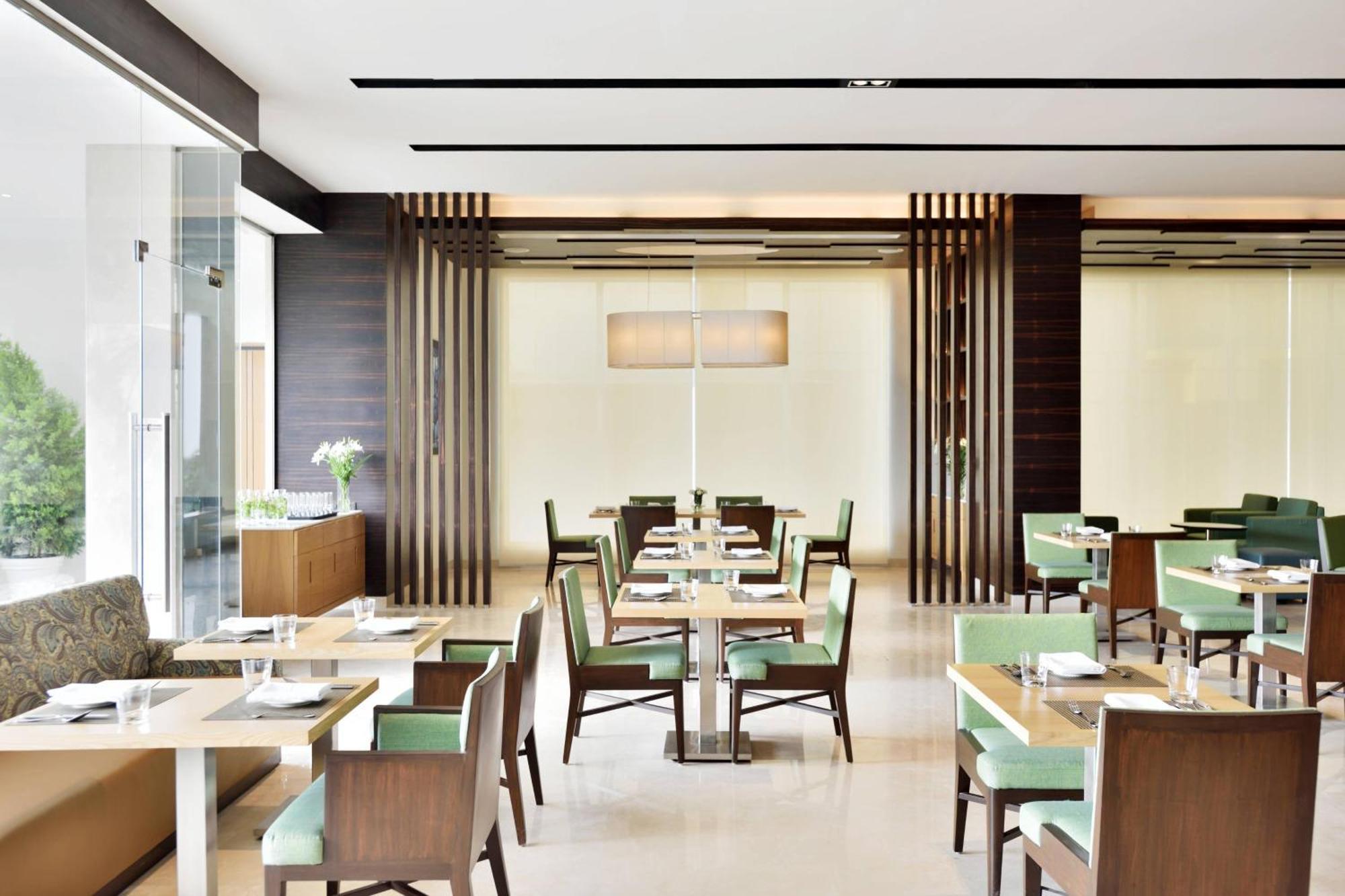 Fairfield By Marriott Indaur Kültér fotó